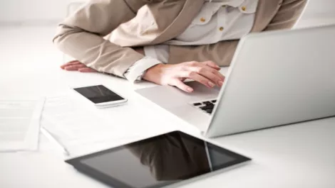 NZ first as new Telecom mobile plans let SMBs share data