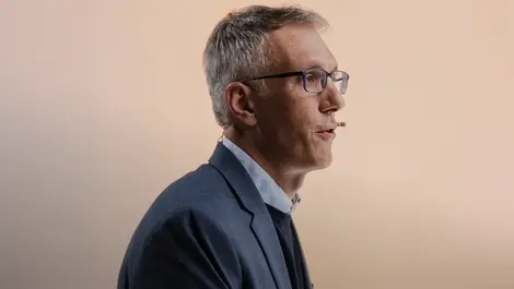 Connected construction powers the future of data centres